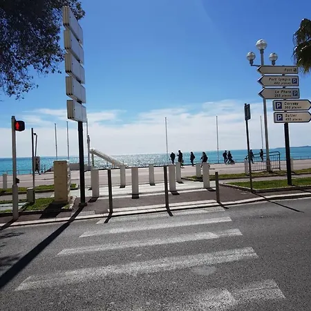 Studette En Plein Coeur Du Vieux شقة نيس