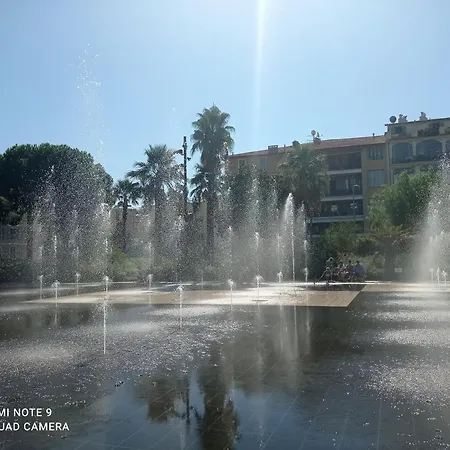 Apartman Studette En Plein Coeur Du Vieux Nizza