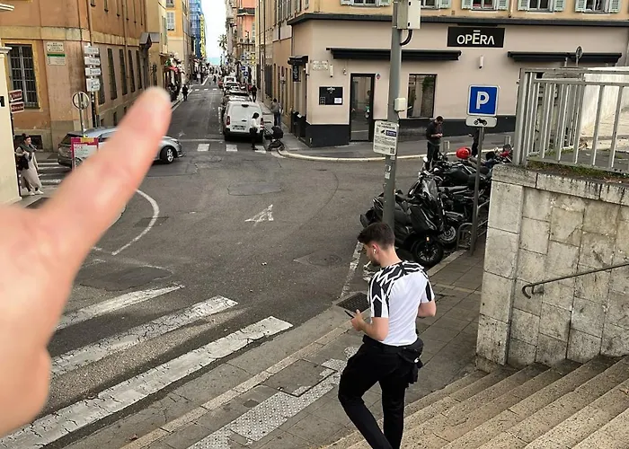 Studette En Plein Coeur Du Vieux Apartmán *
