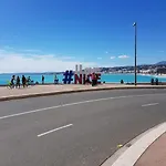 Studette En Plein Coeur Du Vieux 아파트