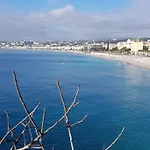 Studette En Plein Coeur Du Vieux 아파트