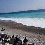 Studette En Plein Coeur Du Vieux 니스