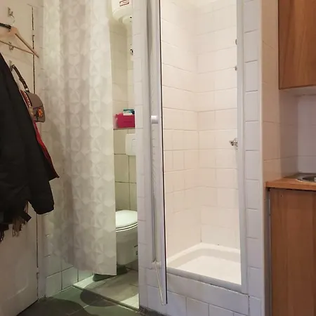 Studette En Plein Coeur Du Vieux Apartmán