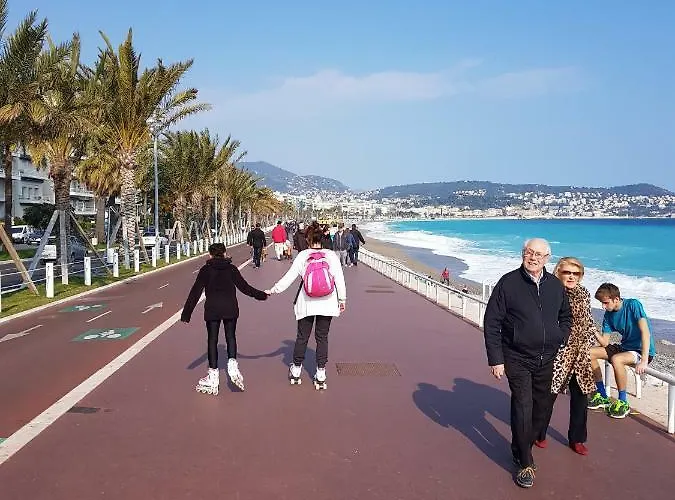 Studette En Plein Coeur Du Vieux شقة نيس